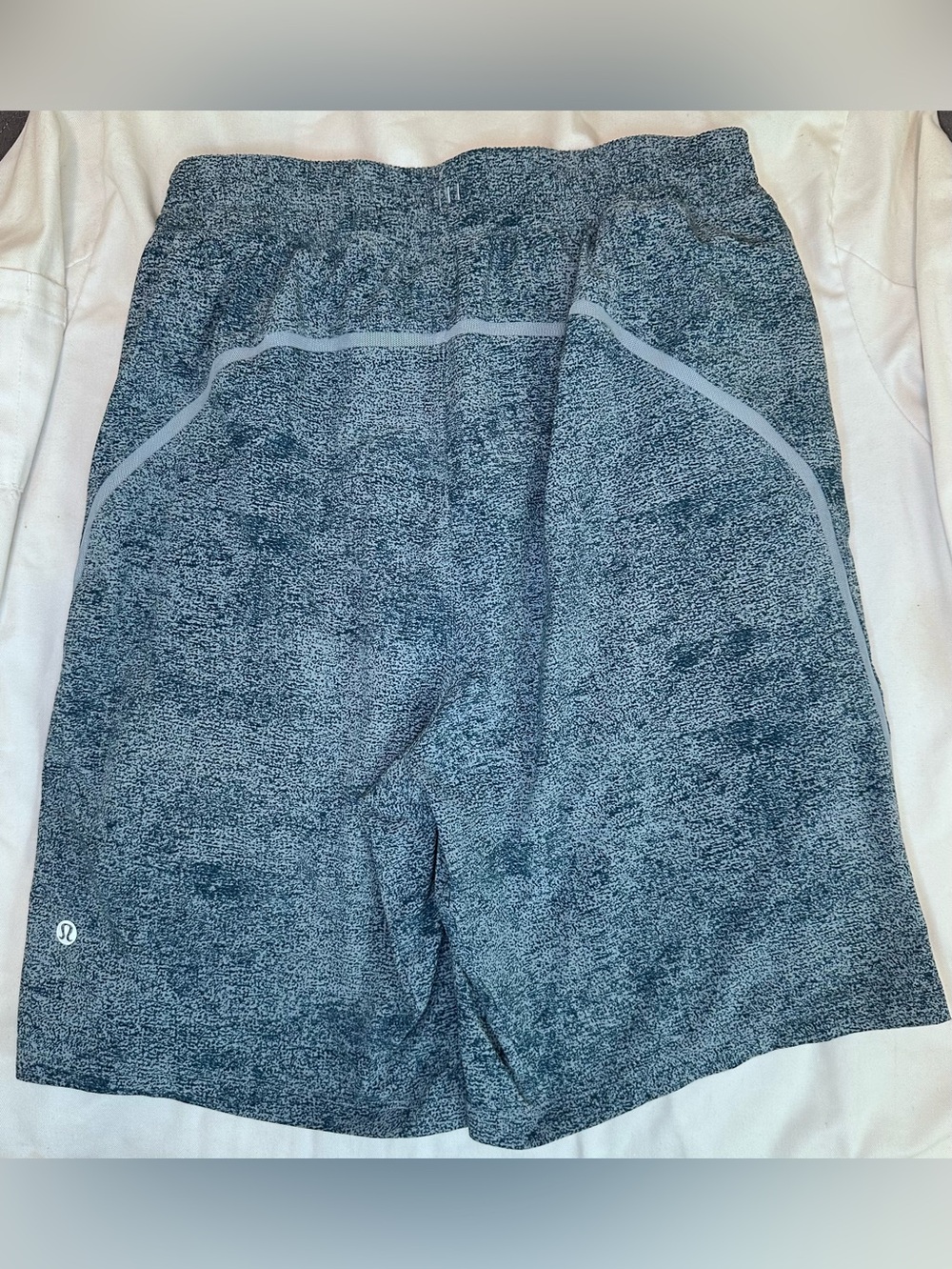 Lululemon Pace Breaker Shorts Men’s Small 9” Lined ITCM Blue White Speckle
